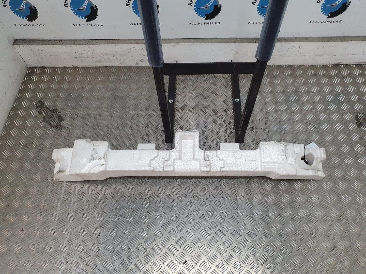 NISSAN X TRAIL VOORBUMPER BALK 2014, Auto-onderdelen, Ophalen of Verzenden, Gebruikt, Stiba lid