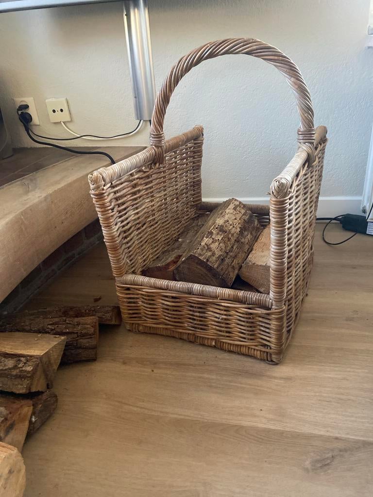 Rotan rieten haardhoutmand, Ophalen, Gebruikt, Mand, Riet