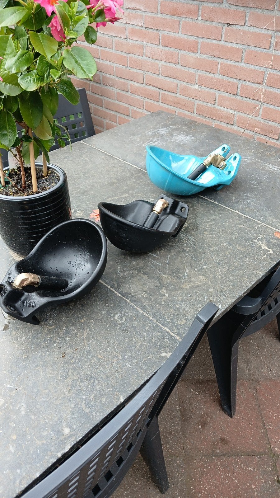 5 Zelfdrinkers, gebruikt maar werken nog prima, Ophalen