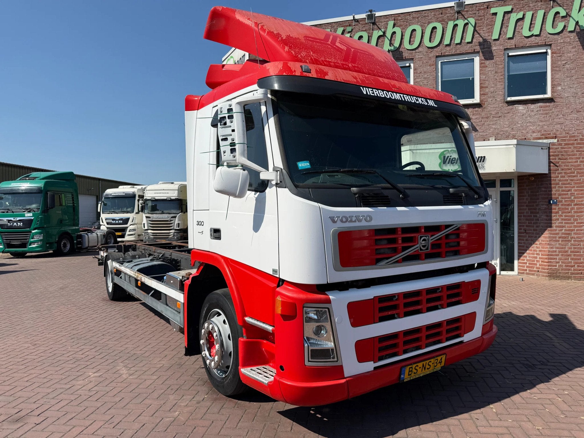 Volvo FM 9 FM300 BDF / EURO 5 / MANUAL GEARBOX (bj 2006), Achterwielaandrijving, Origineel Nederlands, Bedrijf, 2 stoelen