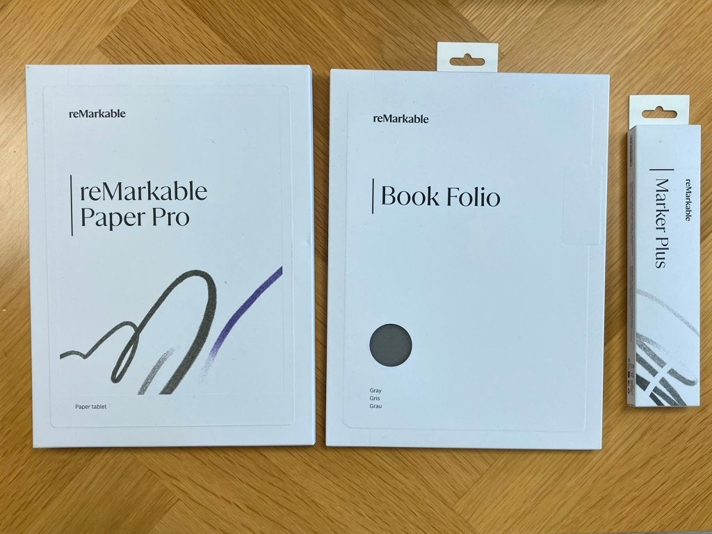 reMarkable Paper Pro met Marker Plus + Book Cover, ReMarkable, Refurbished, Ophalen of Verzenden, 10 inch of meer