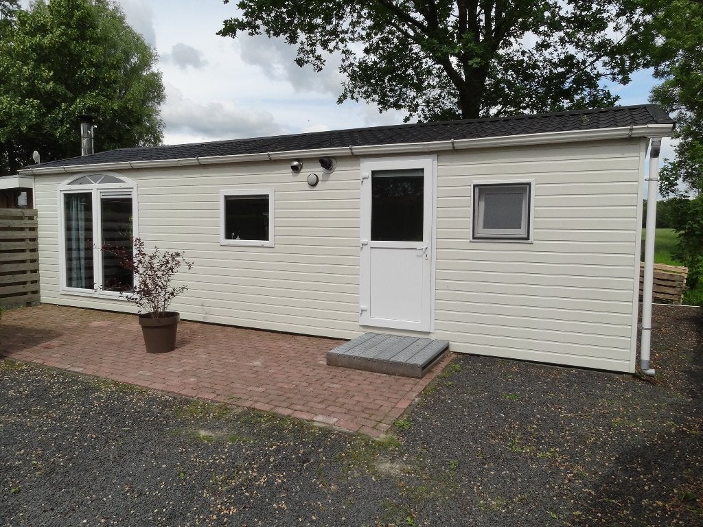 Nette chalet te koop, kunstof ramen/deuren, Tot en met 4