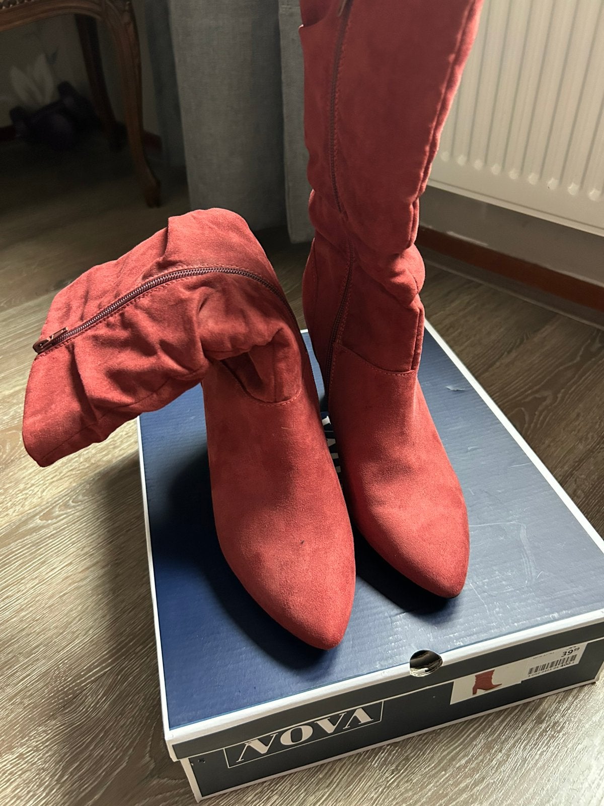 Half hoge laarsjes, Kleding | Dames, Lage of Enkellaarzen, Nieuw, Ophalen of Verzenden, Rood