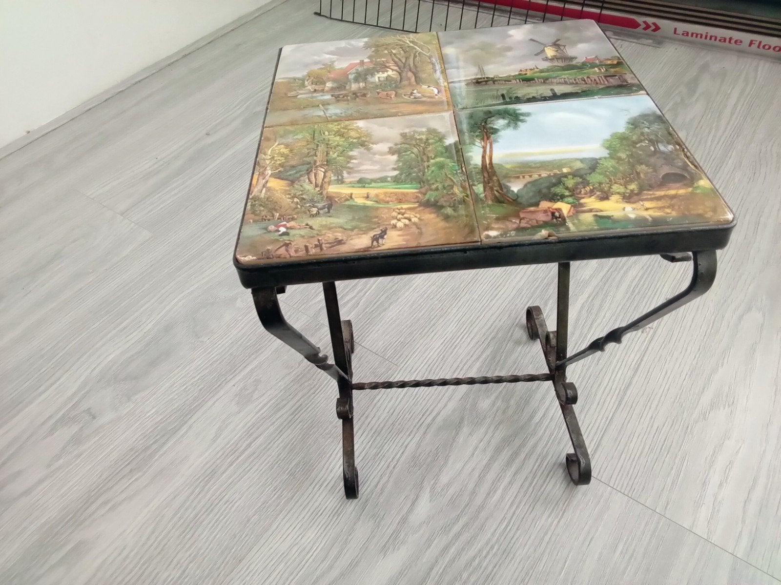 Vintage bijzettafel met tegels - landschapstaferelen, Ophalen