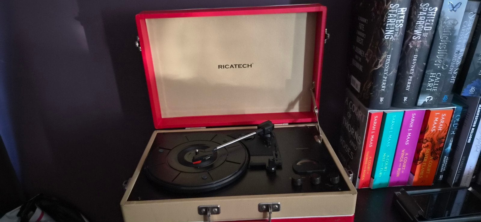 Ricatech Platenspeler Koffer Rood/Goud - Draagbaar, Ophalen, Zo goed als nieuw, Platenspeler, Overige merken