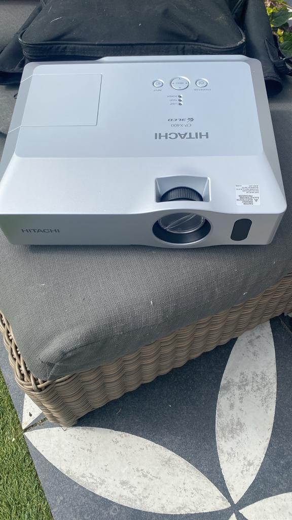 Hitachi CP-X400 Beamer - Goede Conditie, Ophalen of Verzenden, Gebruikt, LCD, Overige resoluties
