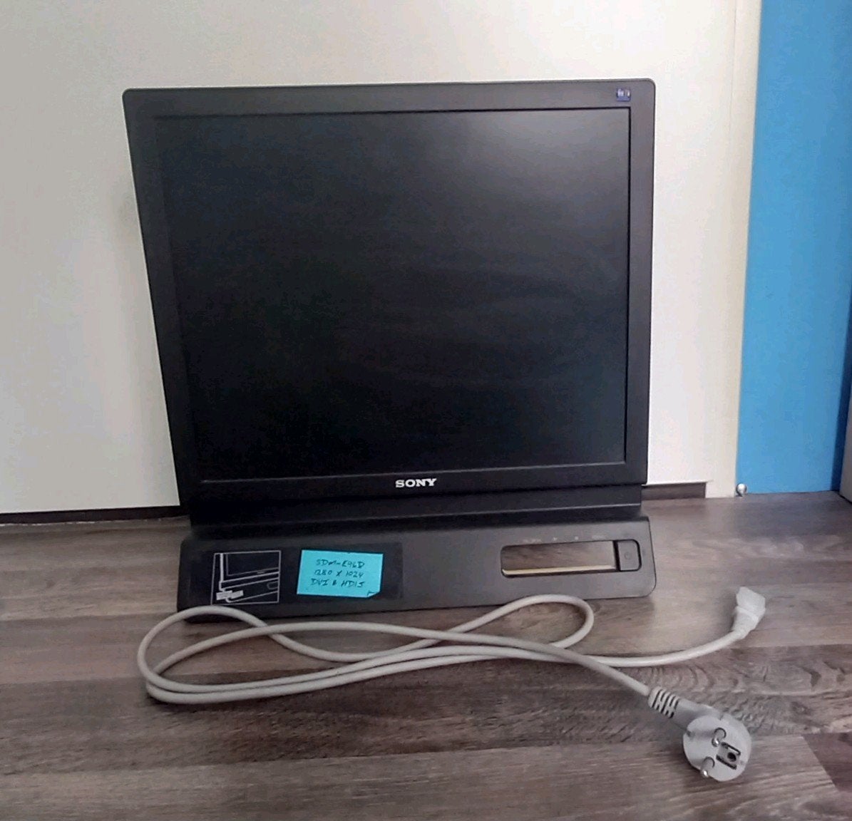 Sony SDM-E96D 19" uit 2006, Computers en Software, Monitoren, Ophalen, Overige resoluties, 60 Hz of minder, Overige typen