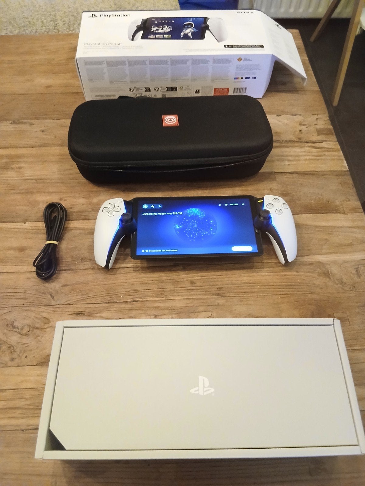 Sony PlayStation Portal Remote Player met hoes, Ophalen, Zo goed als nieuw, Playstation 5