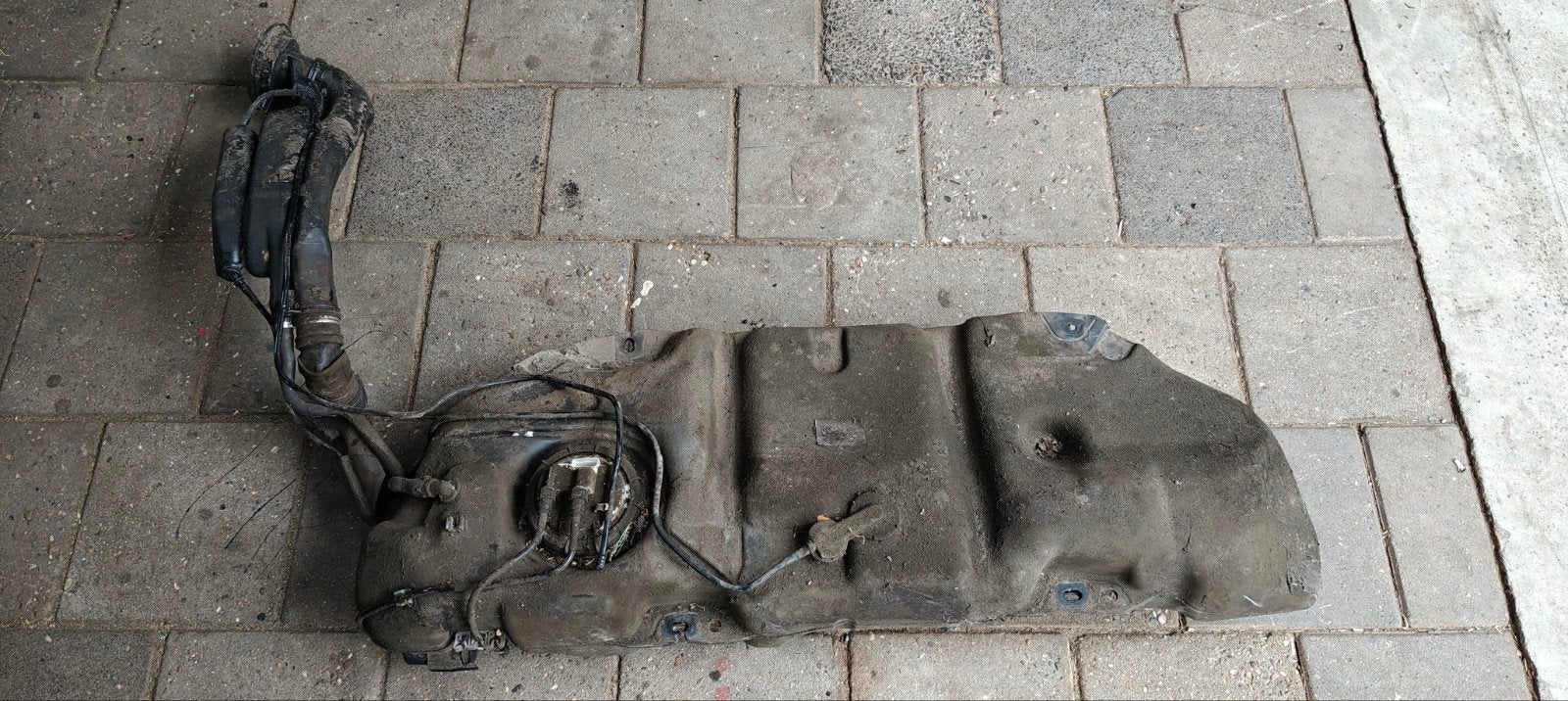 Benzinetank Peugeot 206 - Gebruikt, Ophalen, Gebruikt, Peugeot