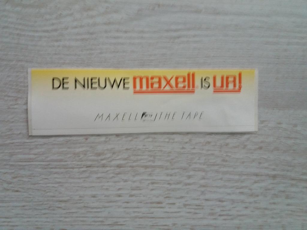 sticker de Nieuwe Maxell is UR!  Maxell the tape, Ophalen of Verzenden, Zo goed als nieuw, Merk