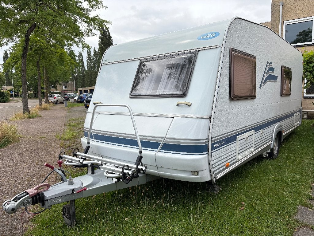 WILK S4 530 MS rijk uitgerust en vakantieklaar, Caravans en Kamperen, Caravans, Kachel, Frans bed, Knaus Tabbert AG Helmut-Knaus-Straße 1 D-94118 Jandelsbrunn Duitsland