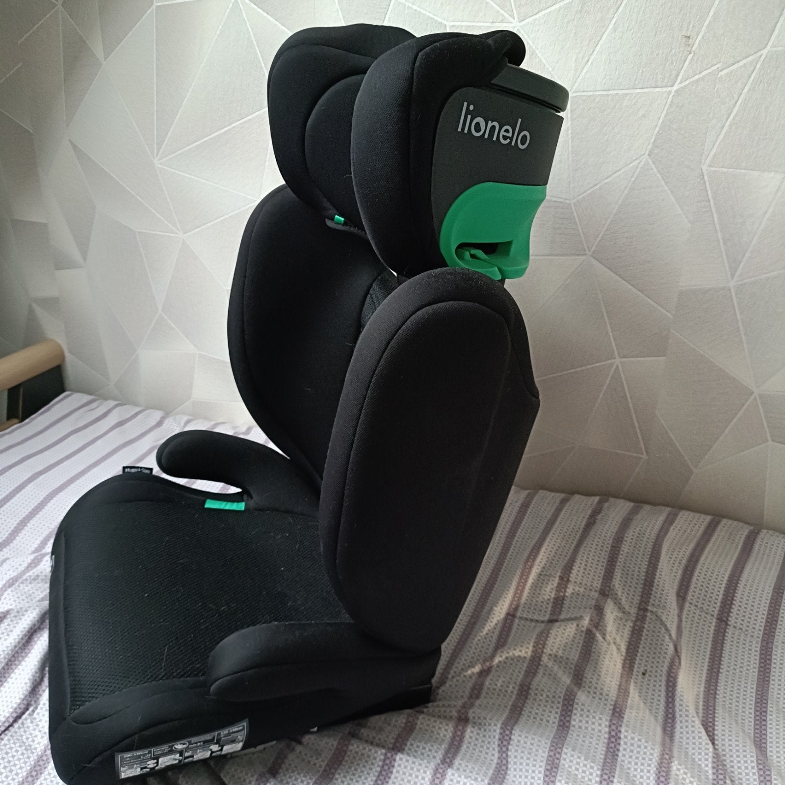 Lionelo Autostoel (zitverhoger met rugleuning) ISOFIX, Kinderen en Baby's, Ophalen
