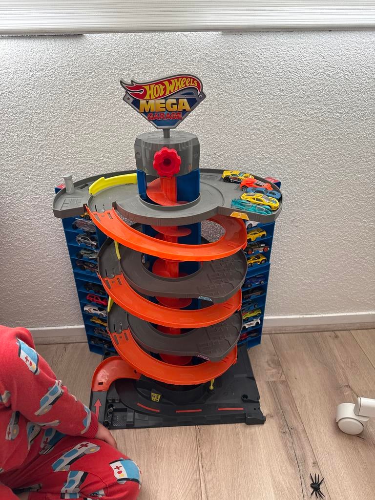 Hot Wheels Mega Garage - Groot Speelplezier!, Ophalen of Verzenden, Gebruikt