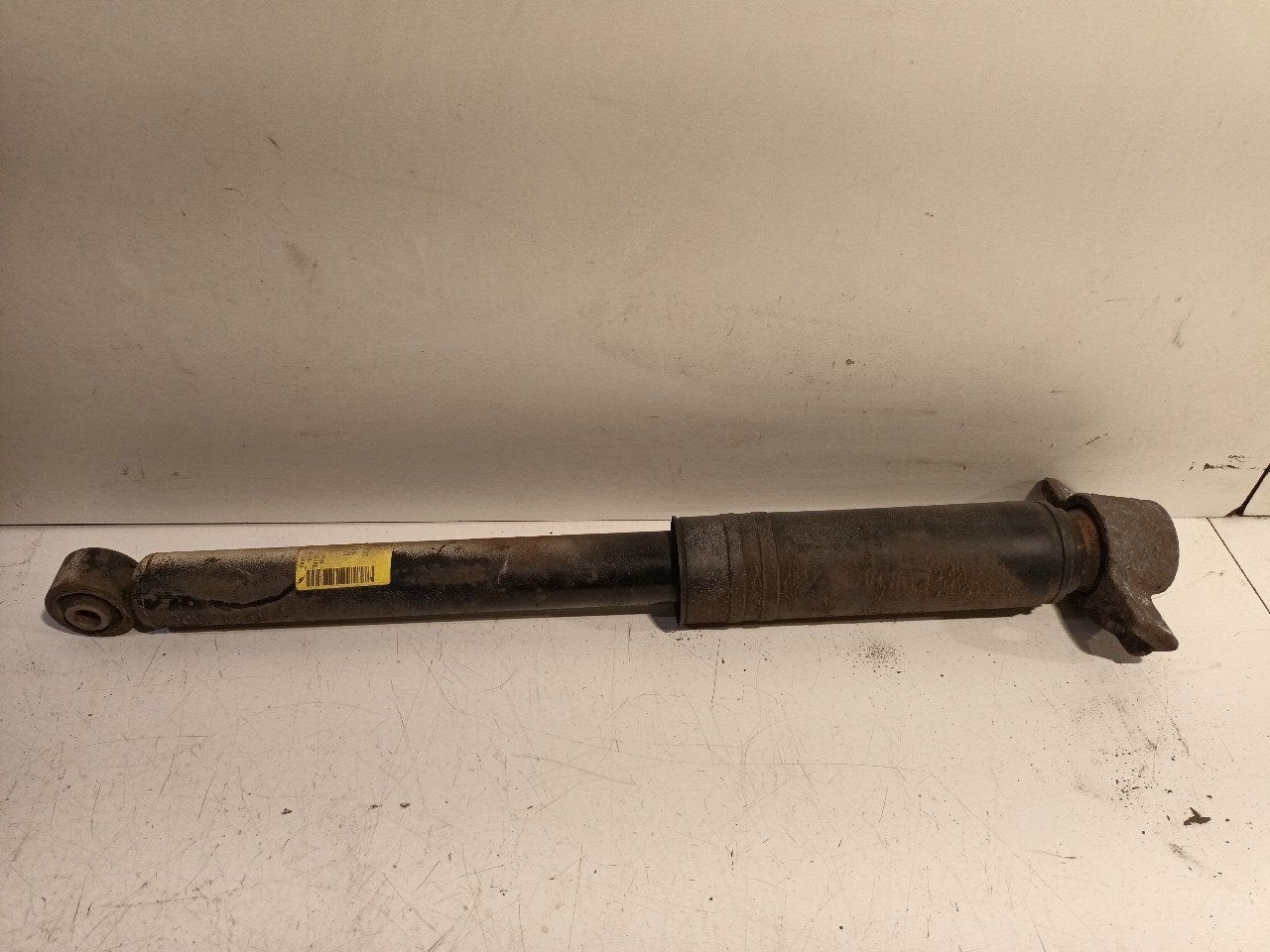 Schokbreker rechts achter Opel Zafira, Onderdelen@venauto.nl, Van der Ven Autorecycling B.V., Gebruikt, Ettenseweg 76, 4706 PB Roosendaal, The Netherlands
