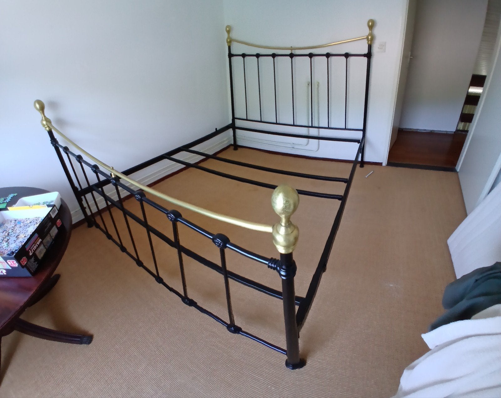 Klassiek metalen tweepersoonsbed 160x200 cm - zwart/messing, Huis en Inrichting, Slaapkamer | Bedden, Ophalen, Zwart, Tweepersoons