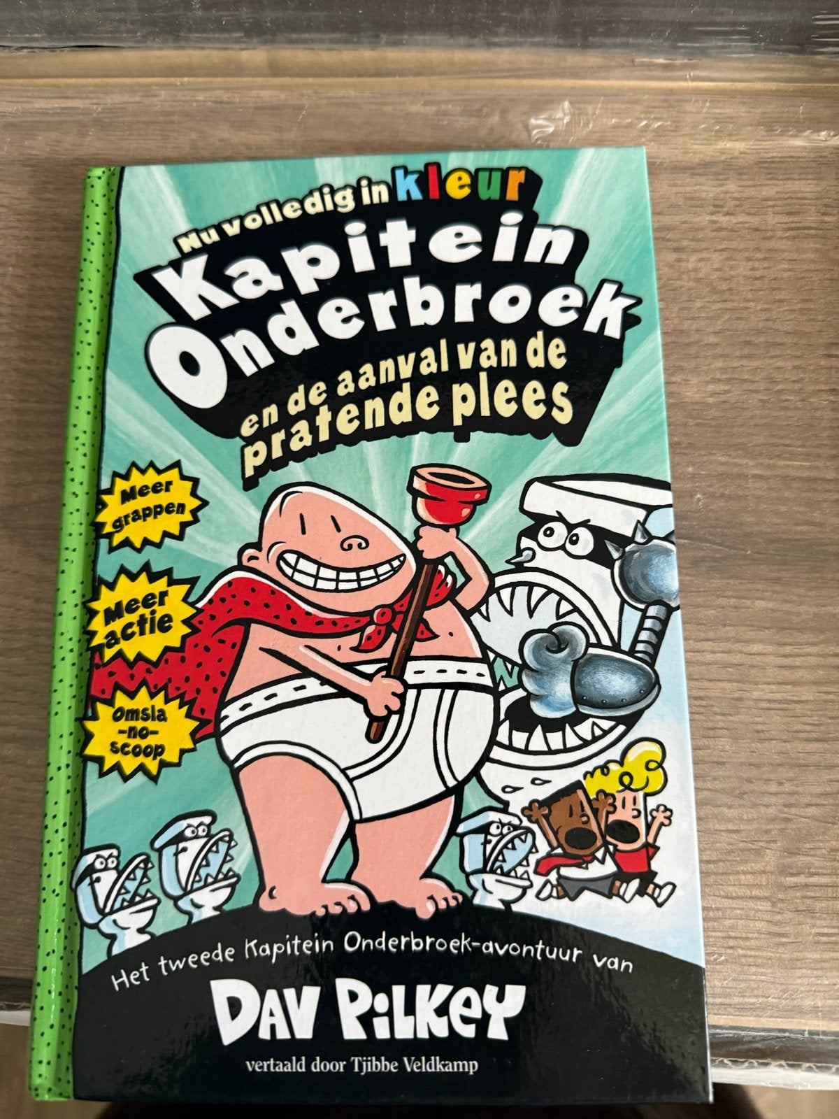 Kapitein Onderbroek en de aanval van de pratende plees, Ophalen of Verzenden, Gelezen, Fictie algemeen