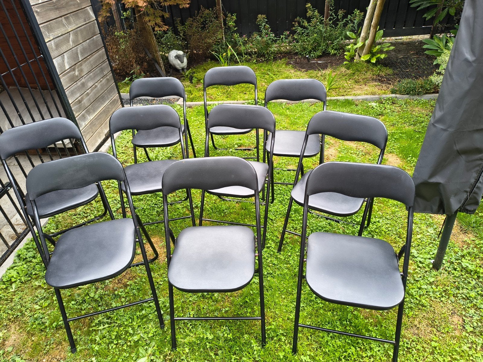 Klapstoelen 10x, Ophalen, Gebruikt, Zwart, Metaal