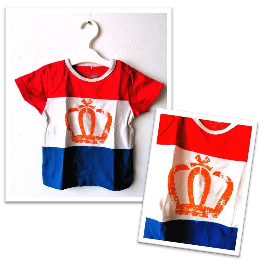 Name It rood wit blauw oranje T-shirt met kroon, maat 80, Gebruikt, Jongetje of Meisje, Name it, Ophalen of Verzenden