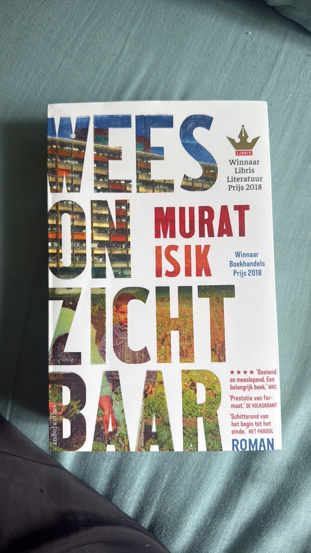 Murat Isik - Wees onzichtbaar, Boeken, Ophalen of Verzenden, Zo goed als nieuw, Murat Isik