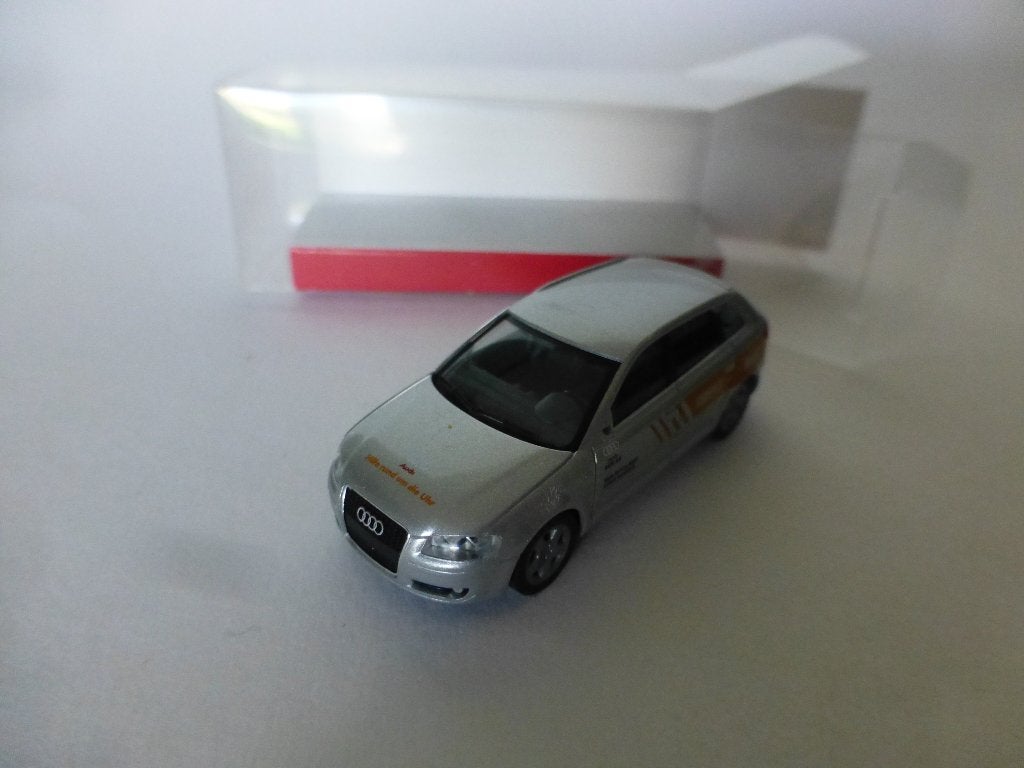 Herpa Audi A3 Sportback Service auto Audi AG, Ophalen of Verzenden, Zo goed als nieuw, Bus of Vrachtwagen, Herpa
