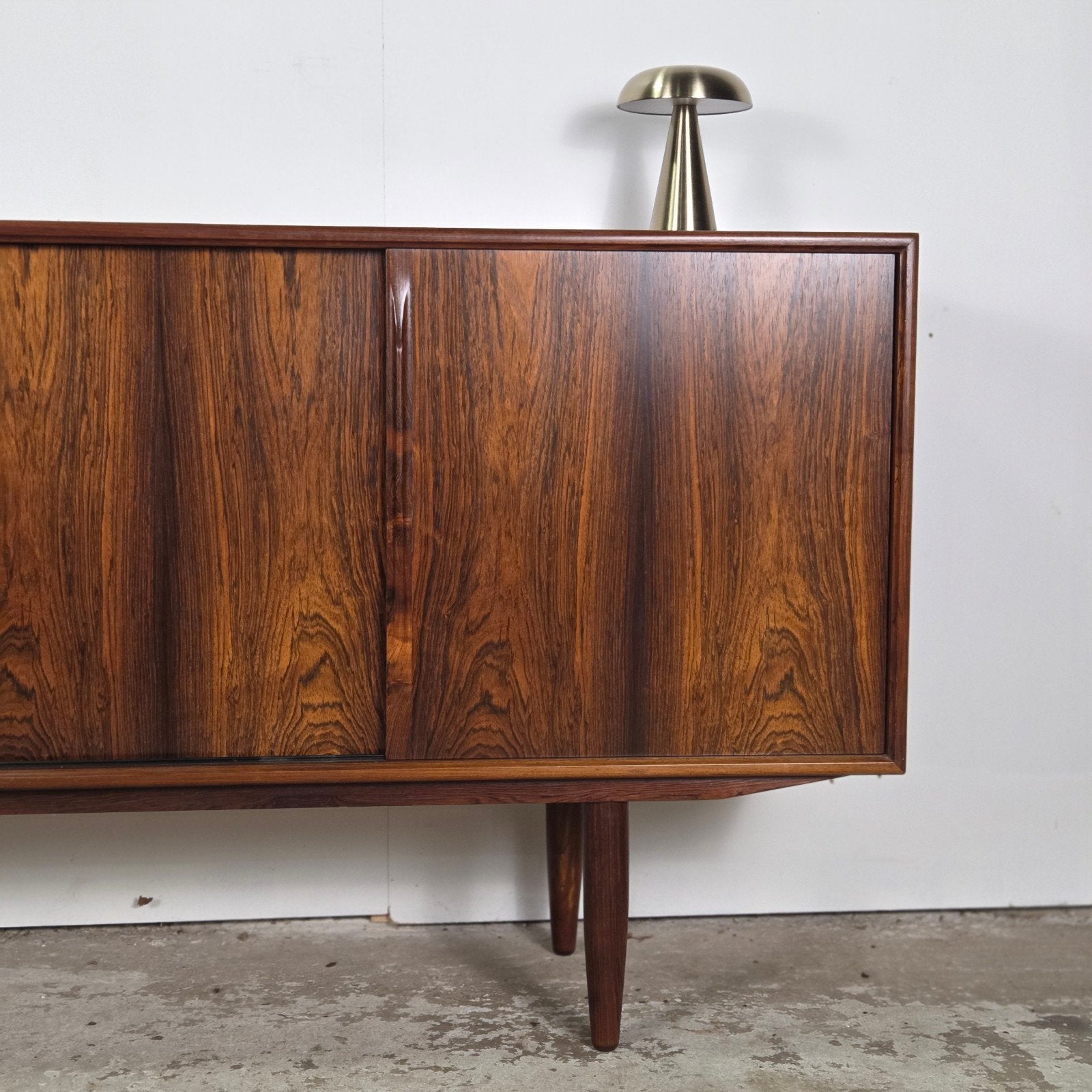 Gunni Omann, Axel Christensen (ACO Møbler) vintage sideboard, Ophalen, Gebruikt, Met lade(s), ACO Møbler