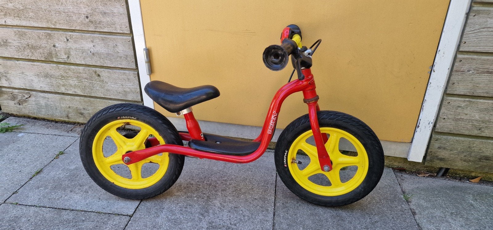 Puky loopfiets rood/geel, Ophalen, Gebruikt, Velgrem, Puky