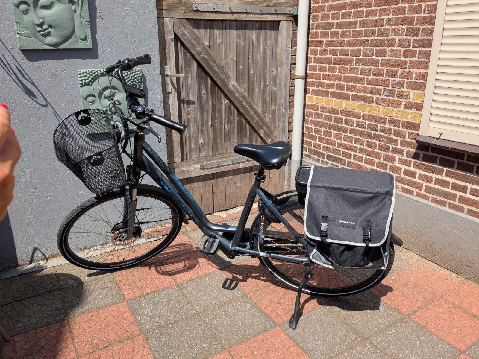 Amslod Elektrische Fiets met Mand en Fietstassen, Fietsen en Brommers, Elektrische fietsen, Gebruikt, 51 tot 55 cm, 50 km per accu of meer
