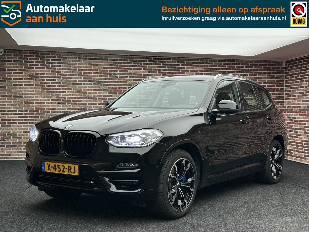 BMW X3 xDrive30e eDrive Edition | Head-up| CarPlay| Stuurver, 1998 cc, Gebruikt, Euro 6, 2000 kg