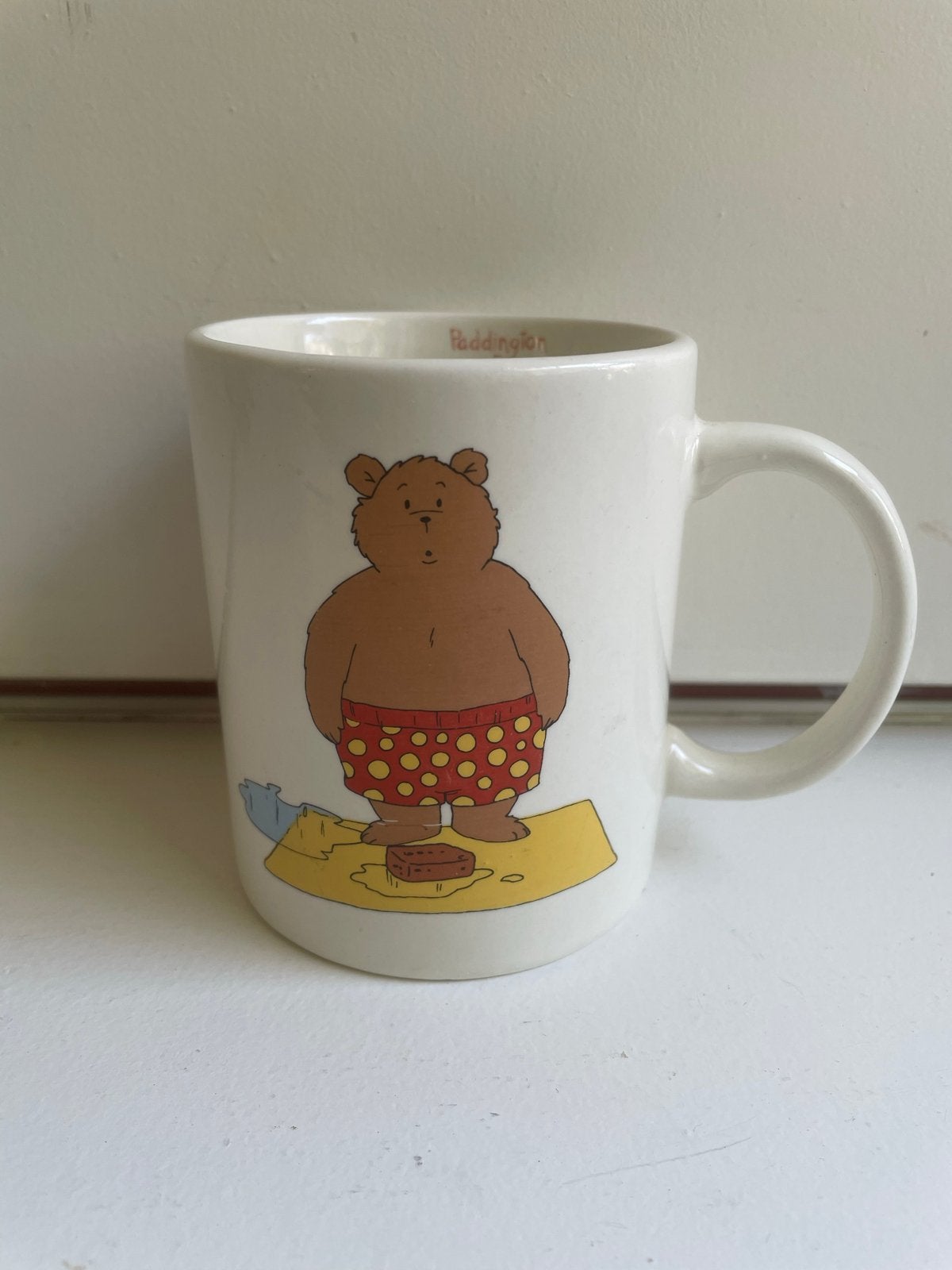 Douwe Egberts mok met Beertje Paddington, Ophalen of Verzenden, Zo goed als nieuw, Overige stijlen, Kop(pen) en/of Schotel(s)