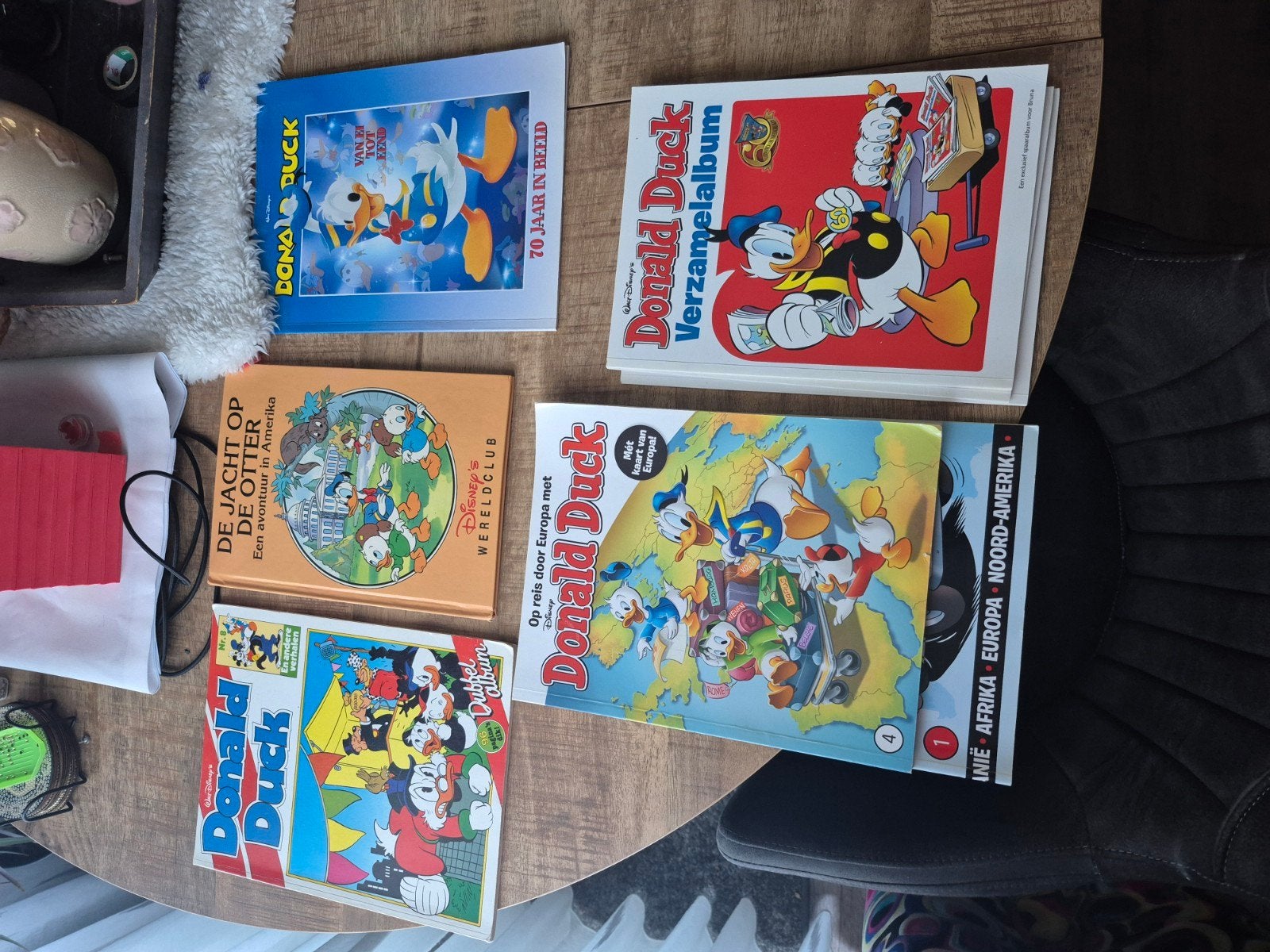 Donald duck, Boeken, Meerdere comics, Ophalen of Verzenden, Zo goed als nieuw, Europa