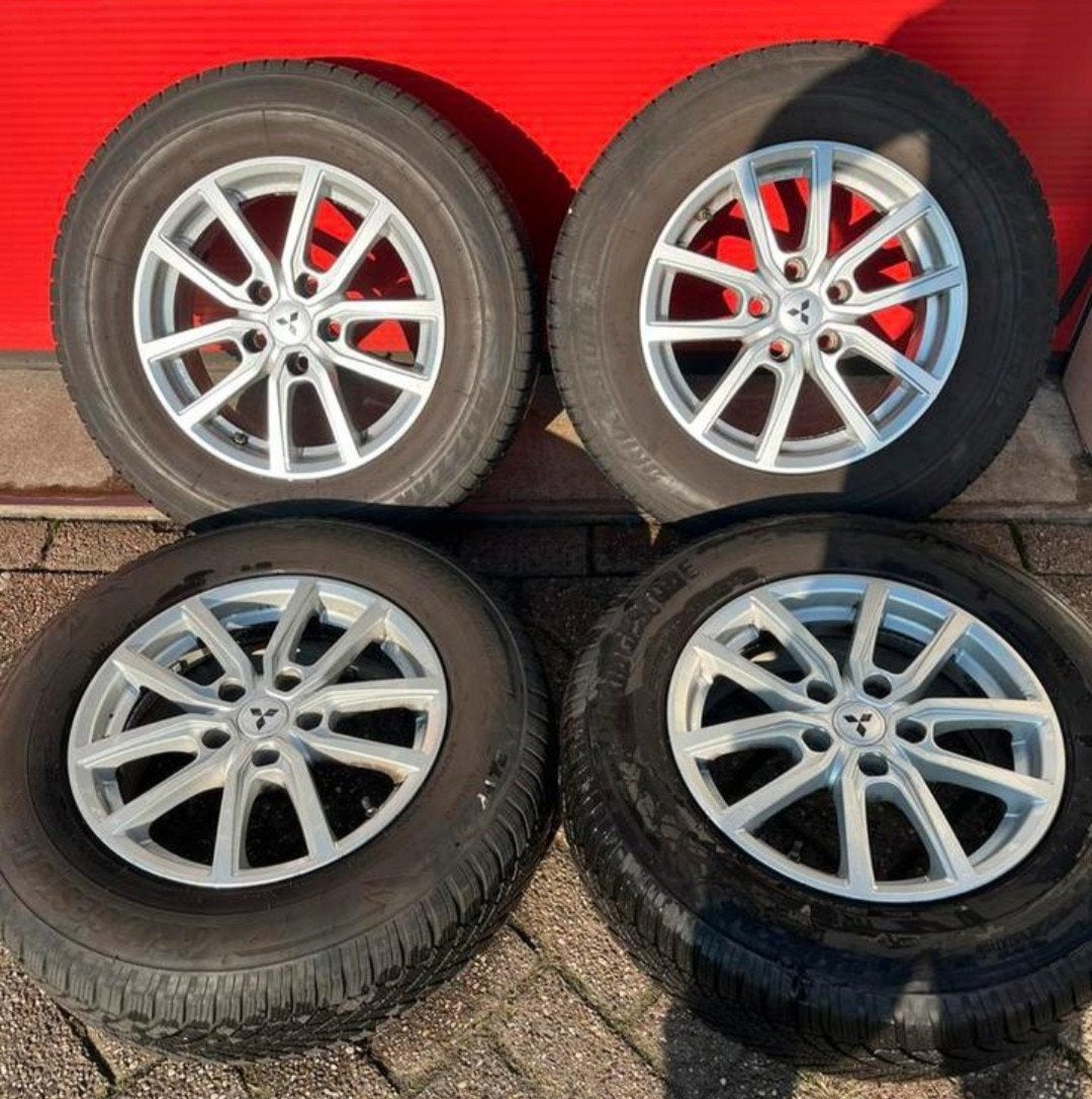 Winterbanden met velg 215/70R16, Ophalen, 215 mm, 16 inch, Banden en Velgen