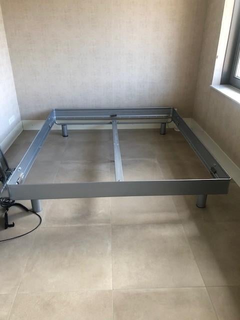 Bedbodem met elektrische spiralen, Ophalen, Strak, 90 cm, 210 cm