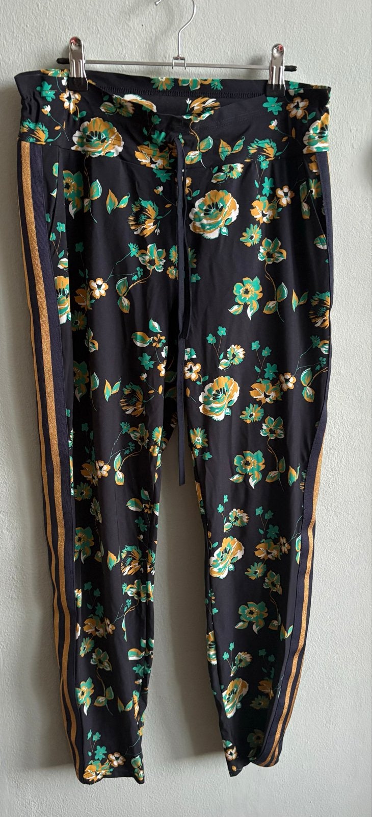 Studio Anneloes Bloemige Broek met Strepen Maat M, Maat 38/40 (M), Meerkleurig, Ophalen of Verzenden, Lang