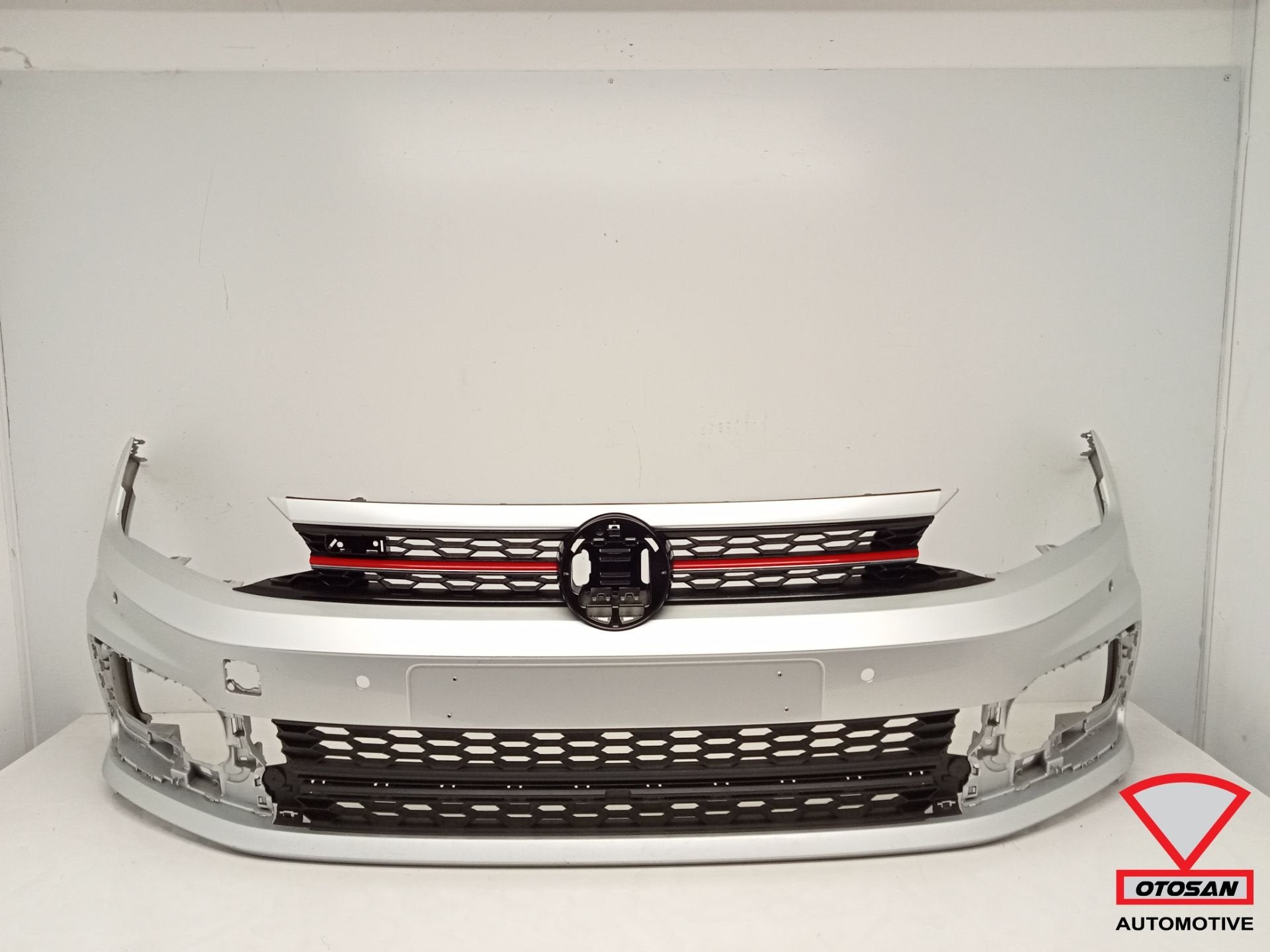VW Polo 2g 17-21 GTi Voorbumper + Grille Grill Origineel!