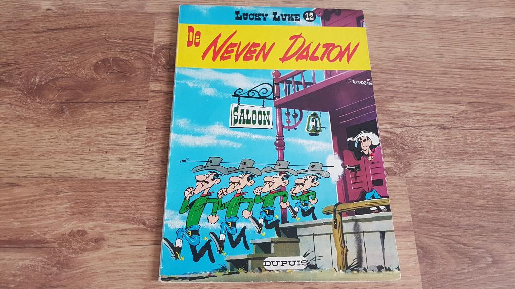 Lucky Luke No. 12 De Neven Dalton (1977), Boeken, Stripboeken, Eén stripboek, Ophalen of Verzenden, Gelezen