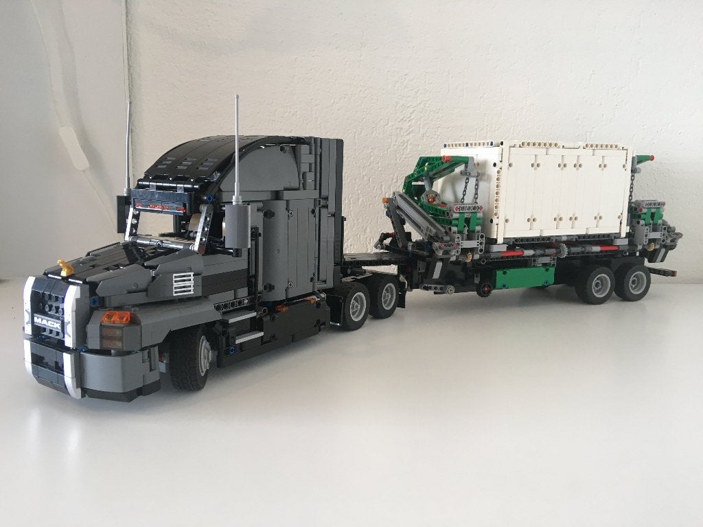 Lego Technic 42078 Mack Anthem uit 2018., Lego, Ophalen of Verzenden, Zo goed als nieuw, Technic
