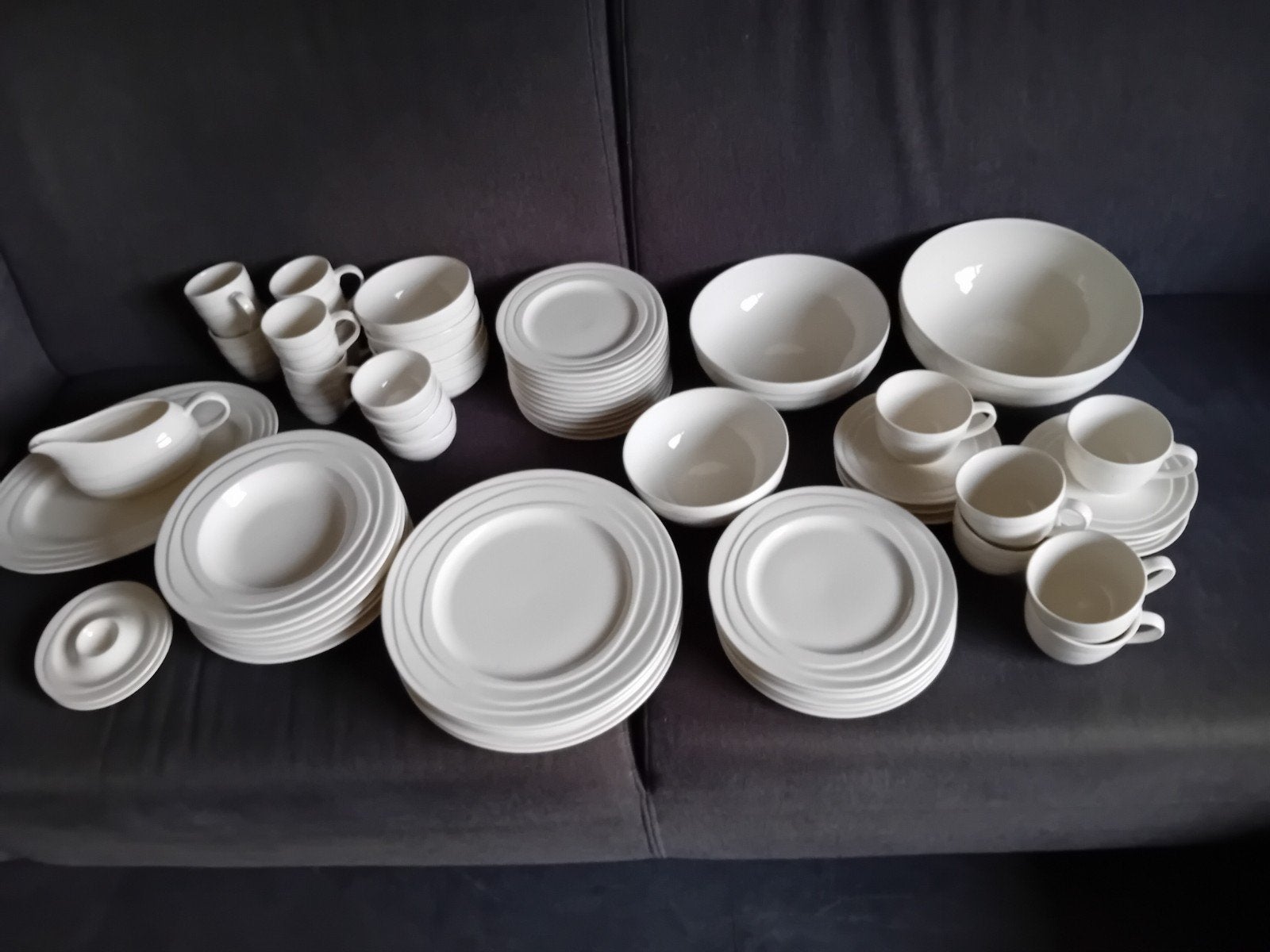 Veel Jamie Oliver Waves servies in prima staat., Ophalen of Verzenden, Zo goed als nieuw, Overige stijlen, Porselein