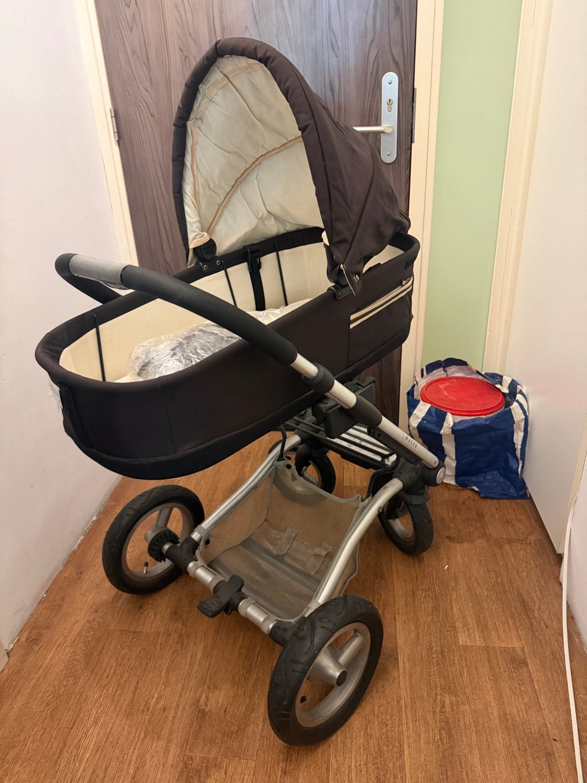 Mutsy 4Rider Single Spoke Kinderwagen–Met Reiswieg&Regenhoes, Ophalen, Gebruikt, Mutsy, Verstelbare duwstang