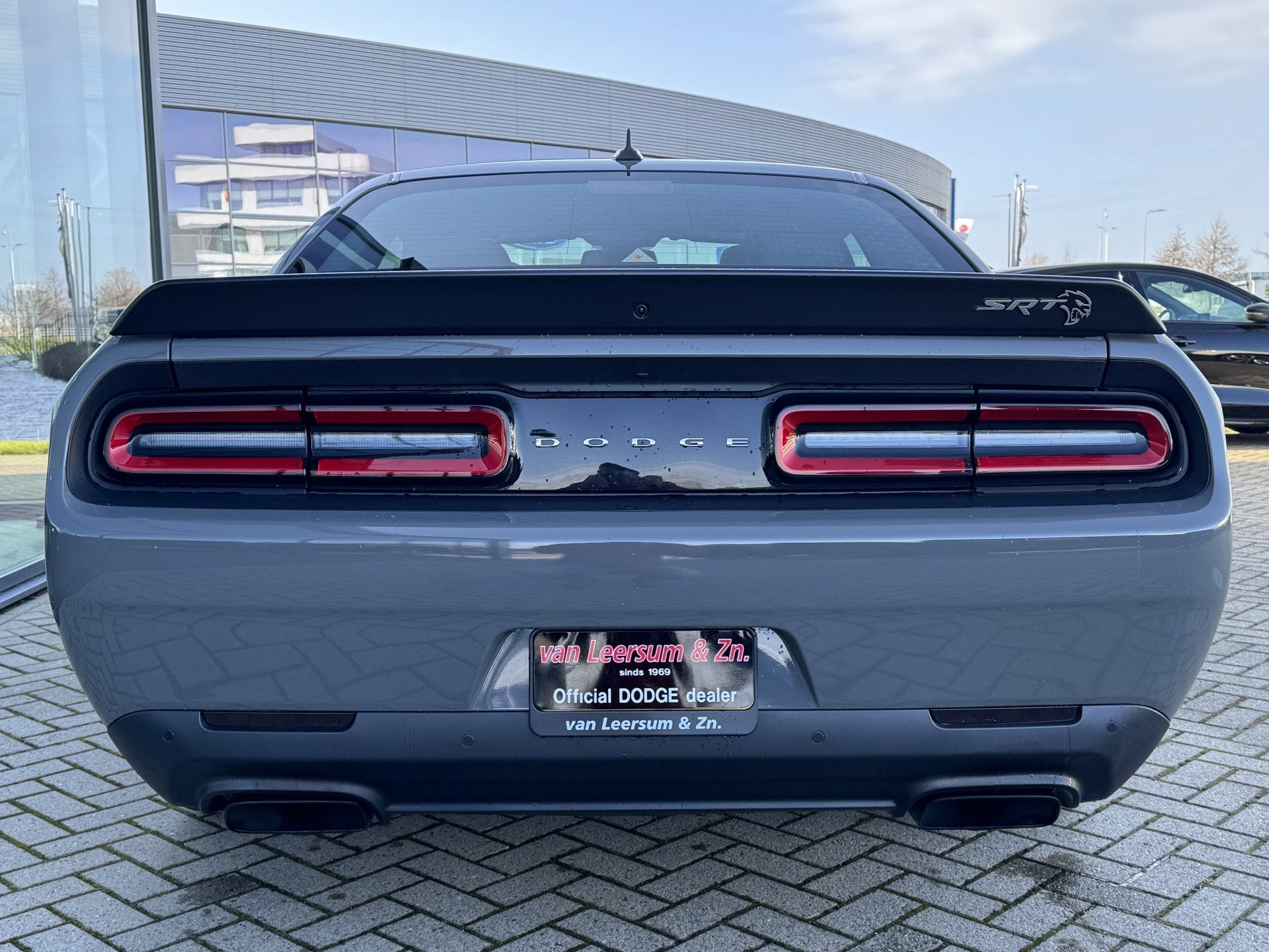 Dodge Challenger 6.2L SRT HELLCAT | Schuifkanteldak | Eerste, Auto's, Automaat, Dealer onderhouden, Bedrijf, 6200 cc