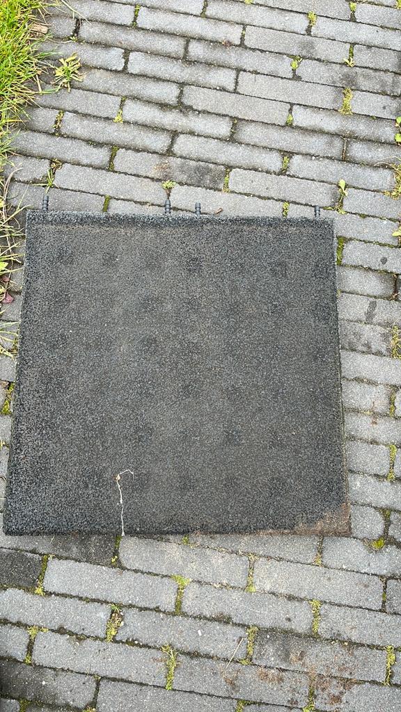 5 rubber tegels 50*50*4,5, Tuin en Terras, Ophalen, Gebruikt, Rubber, Overige typen