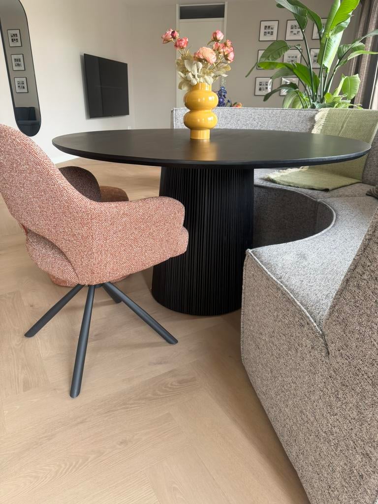 Ronde eetkamertafel zwart 130 cm, Ophalen, Gebruikt, Rond, Vier personen