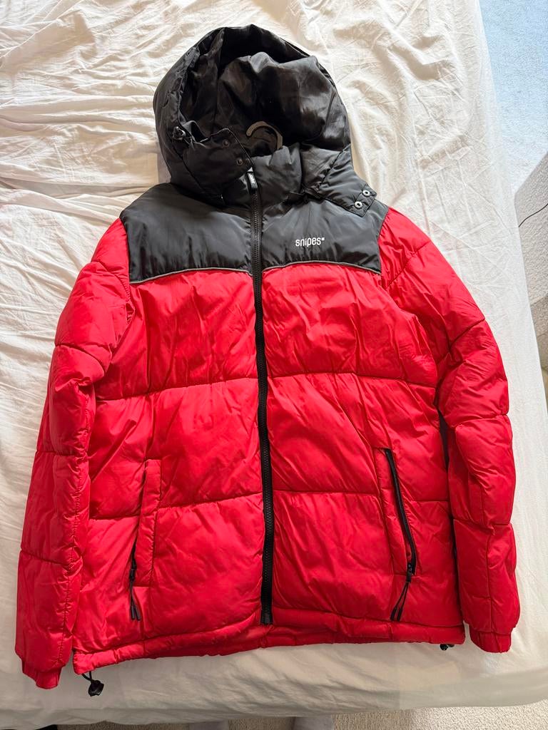 Snipes jas met afneembare capuchon - Maat S (past M/L), Ophalen of Verzenden, Gedragen, Maat 48/50 (M), Rood