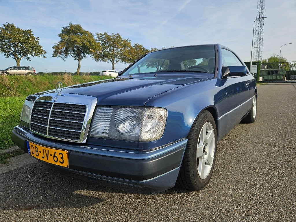 Mercedes-Benz 230CE  * NL Auto *171.674 km N.A.P!*Automaat, Auto's, 4 cilinders, 700 kg, Blauw, 132 pk