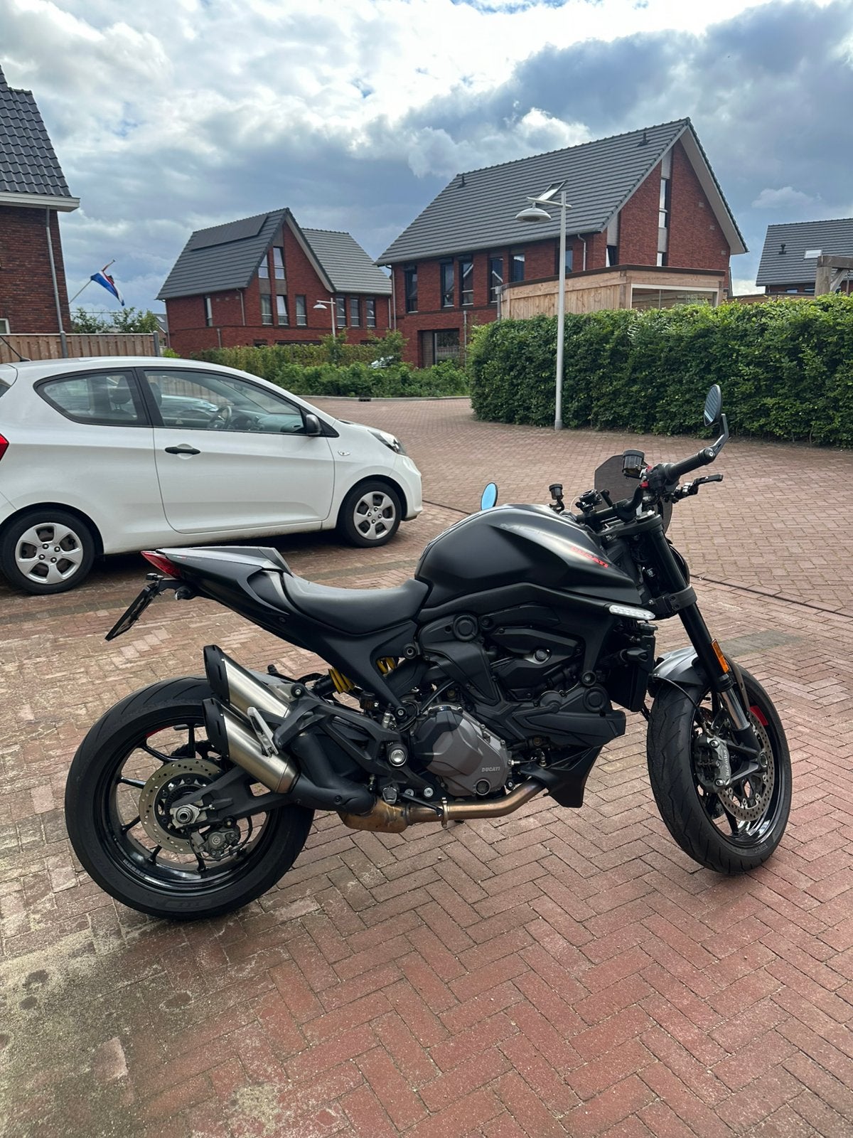 Ducati Monster 2021 - Lage KM's 6000, Motoren, Motoren | Ducati, 2 cilinders, Occasion, Motorrijbewijs A, Particulier