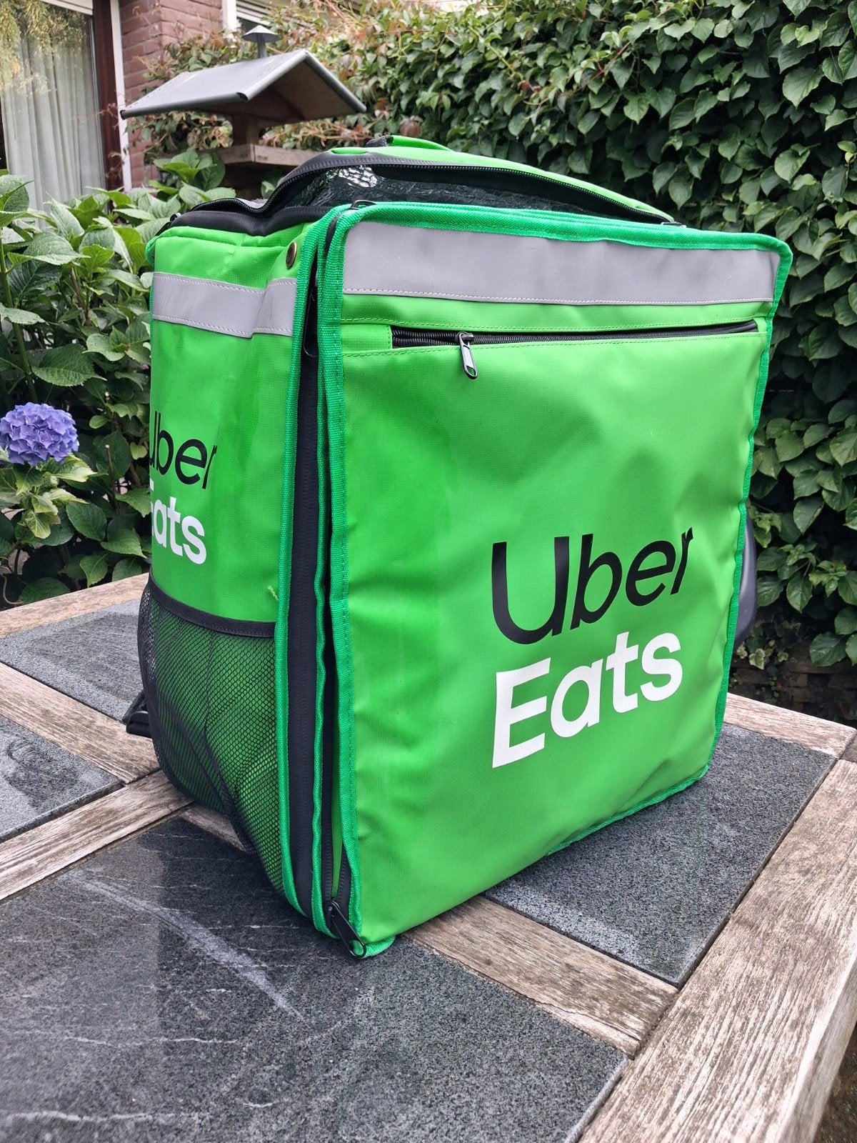 Uber Eats bezorgtas - Zo goed als nieuw tas koeltas xxl, 40 cm of meer, Ophalen of Verzenden, Zo goed als nieuw, Waterdicht