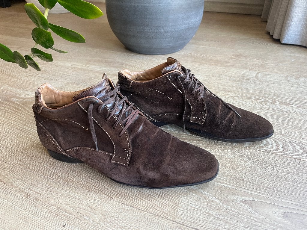 Bruine suède veterschoenen - Van Bommel maat 8,5, Bruin, Ophalen of Verzenden, Van Bommel, Gedragen