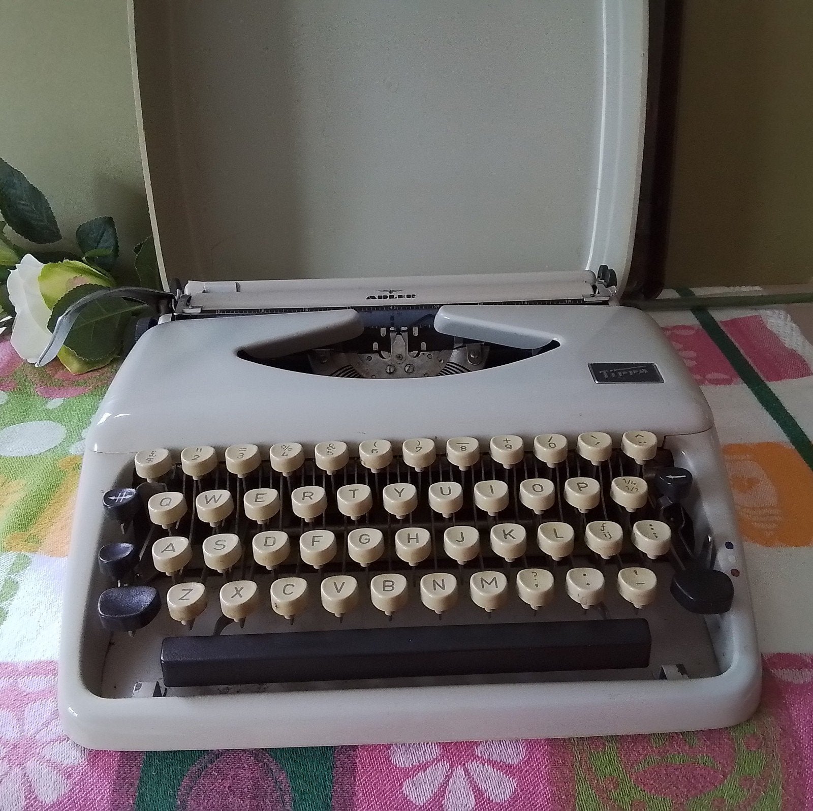 vintage ,Adler typemachine Tippo, Ophalen of Verzenden