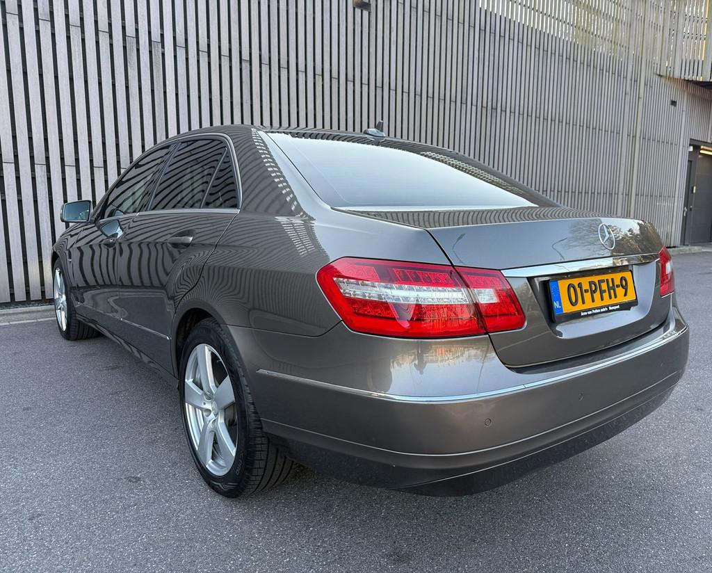 Mercedes-Benz E-klasse 200 CDI Business Class Elegance, Auto's, Mercedes-Benz, Automaat, Euro 5, Gebruikt, 4 cilinders