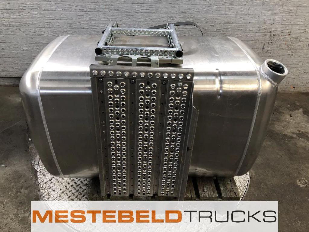 Mercedes-Benz Brandstoftank MP4 450 Liter, Auto-onderdelen, Vrachtwagen-onderdelen, Gebruikt, Mercedes-Benz, Brandstofsystemen