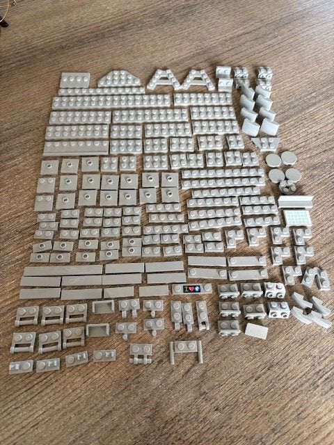 lego div. plaatjes, tegels  licht grijs (zie foto's), Kinderen en Baby's, Speelgoed | Duplo en Lego, Ophalen of Verzenden, Zo goed als nieuw